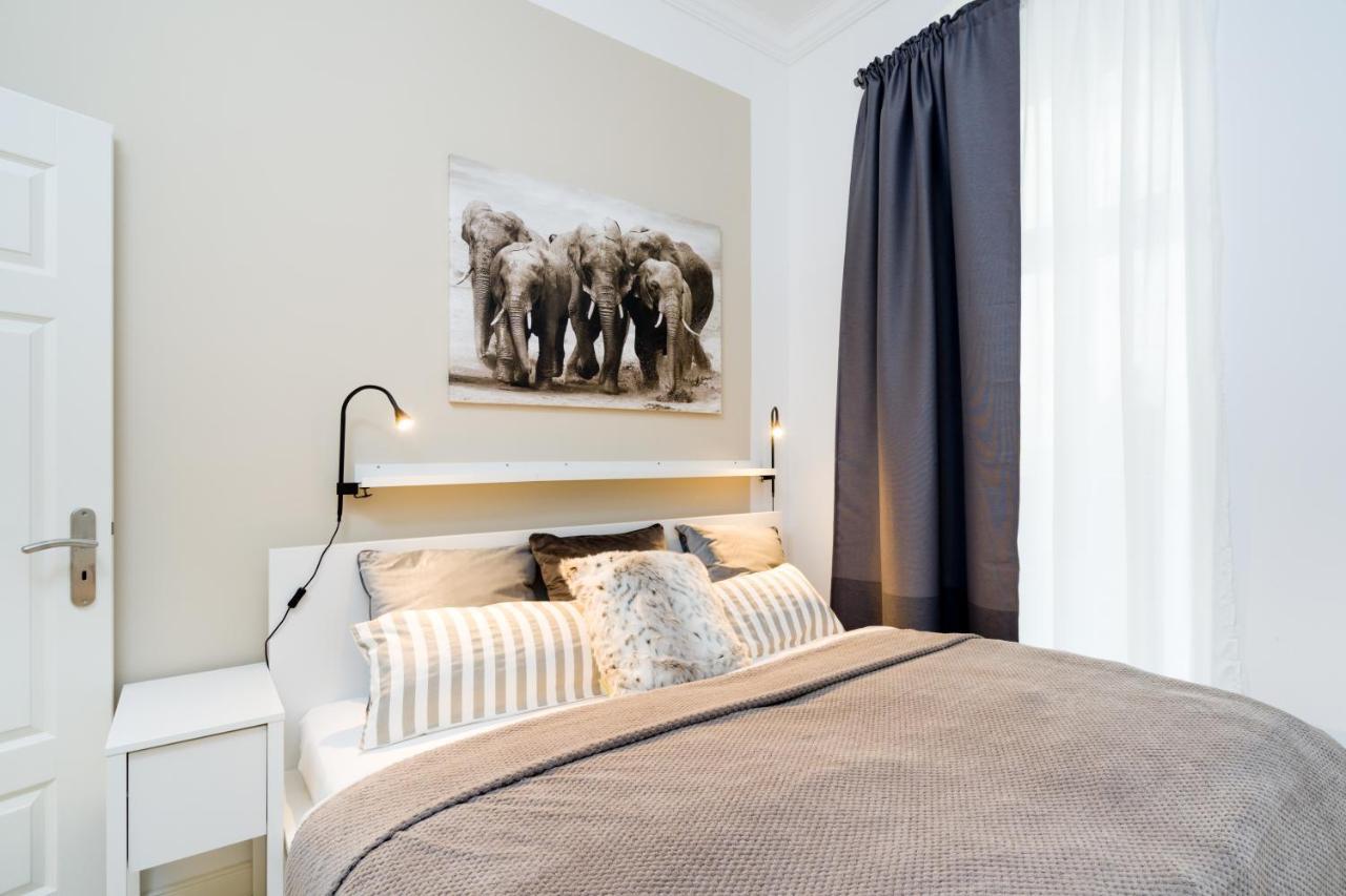 The Lohmeyerstr Hh, 2 Bed Rooms Up To 5 People Берлин Екстериор снимка